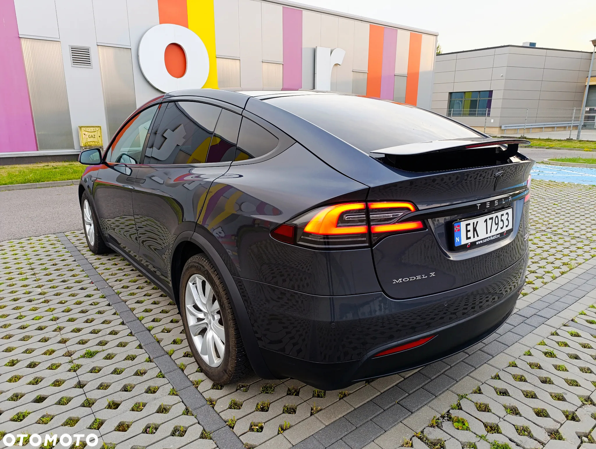 Tesla Model X Performance - 29