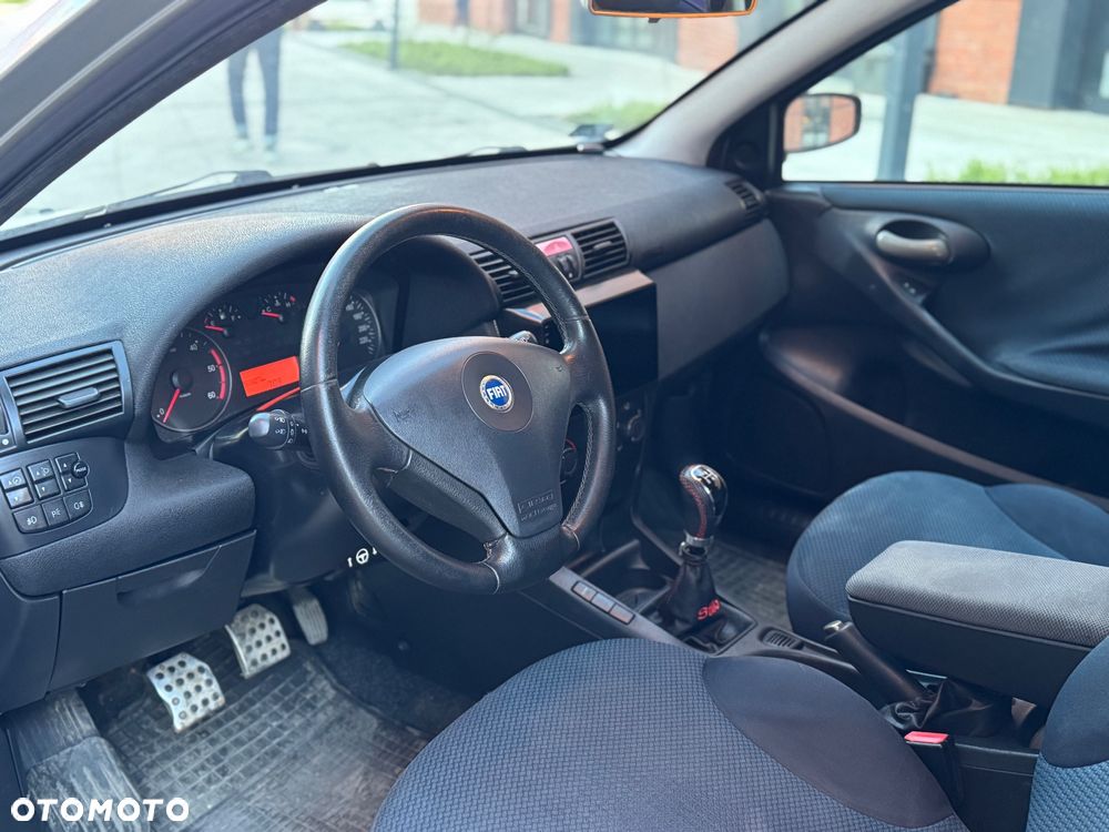 Fiat Stilo 1.9 JTD 115 Dynamic - 9