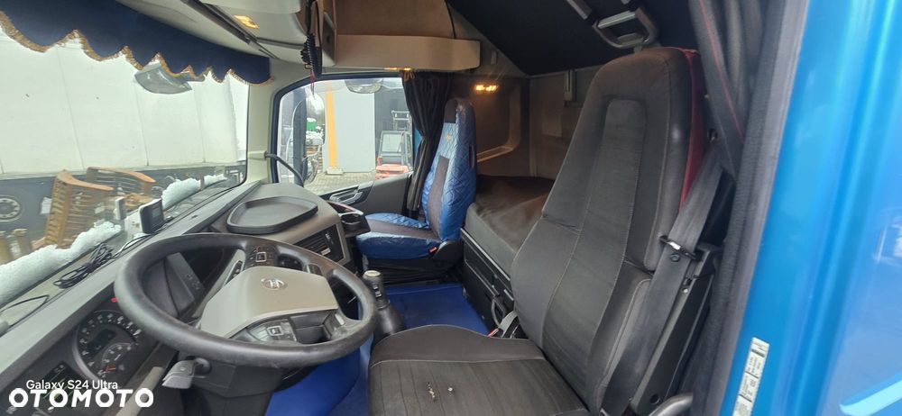 Volvo FH - 4