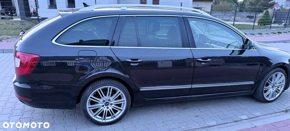 Skoda Superb 2.0 TDI Platinum DSG - 13