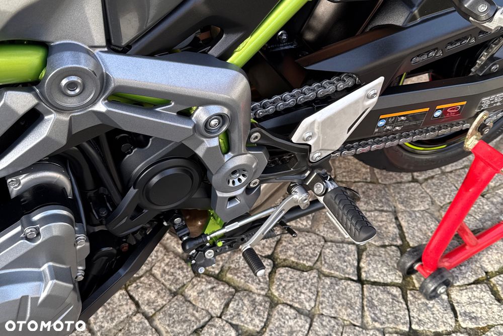 Kawasaki Z 900 - 33
