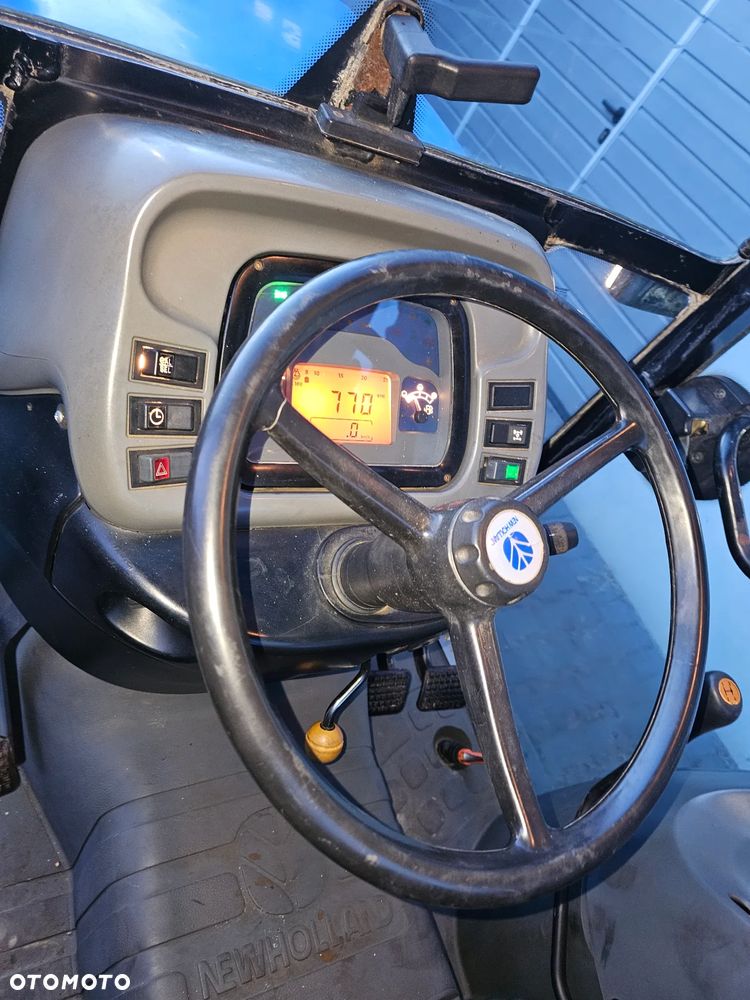 New Holland U2D6 ( w dokumentach) , model handlowy TN 85 FA - 12