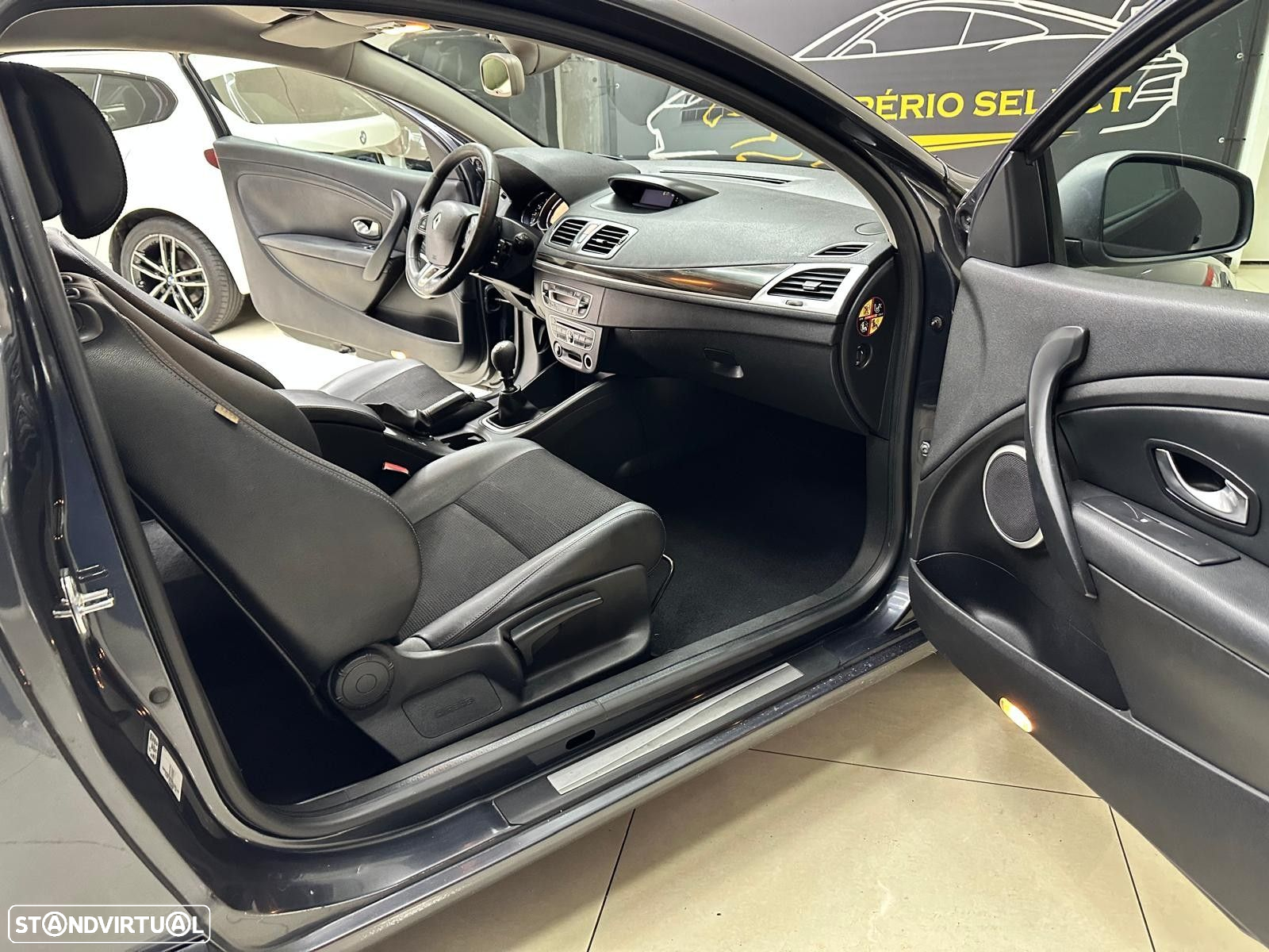 Renault Megane Coupe 1.5 dCi - 18