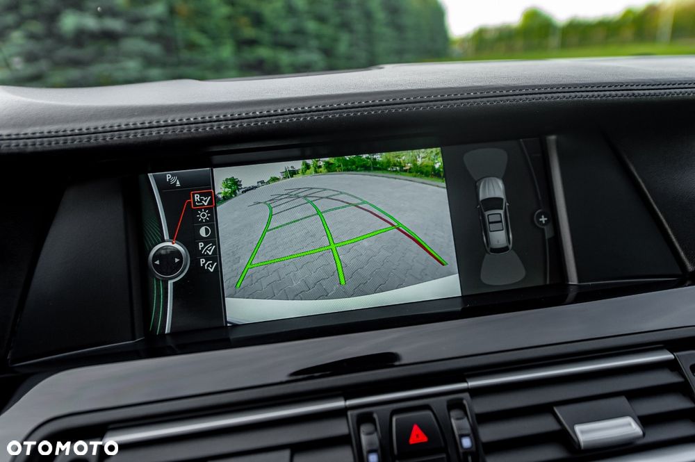 BMW Seria 5 535d xDrive Sport-Aut Modern Line - 29