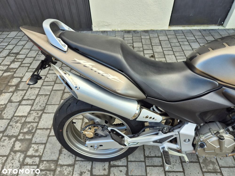 Honda Hornet - 7