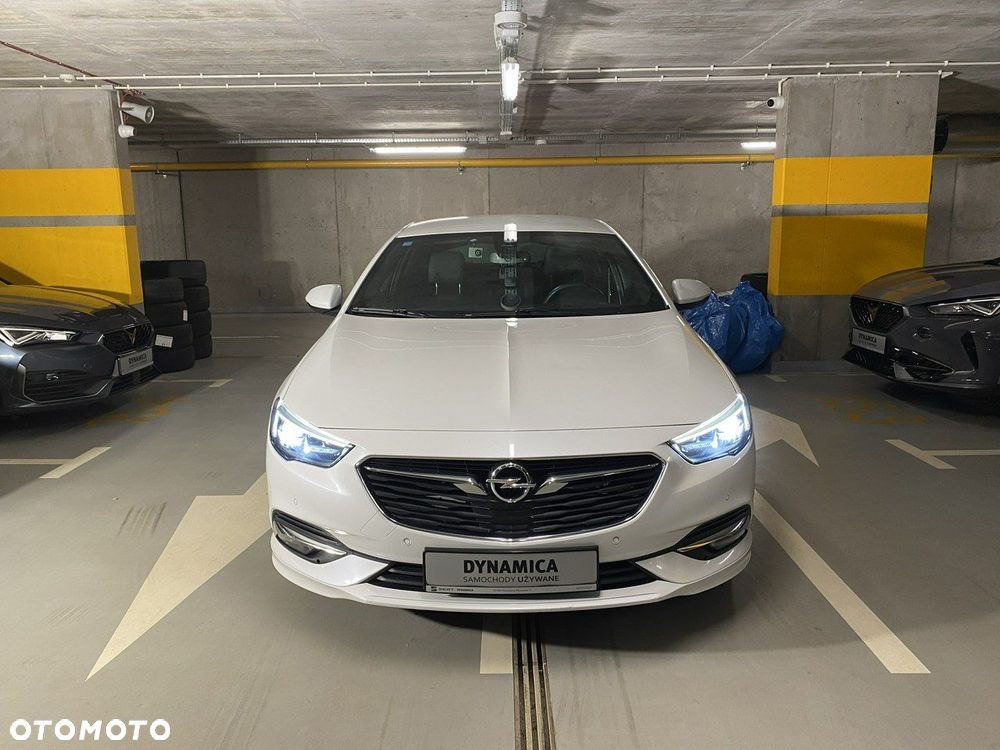 Opel Insignia - 2