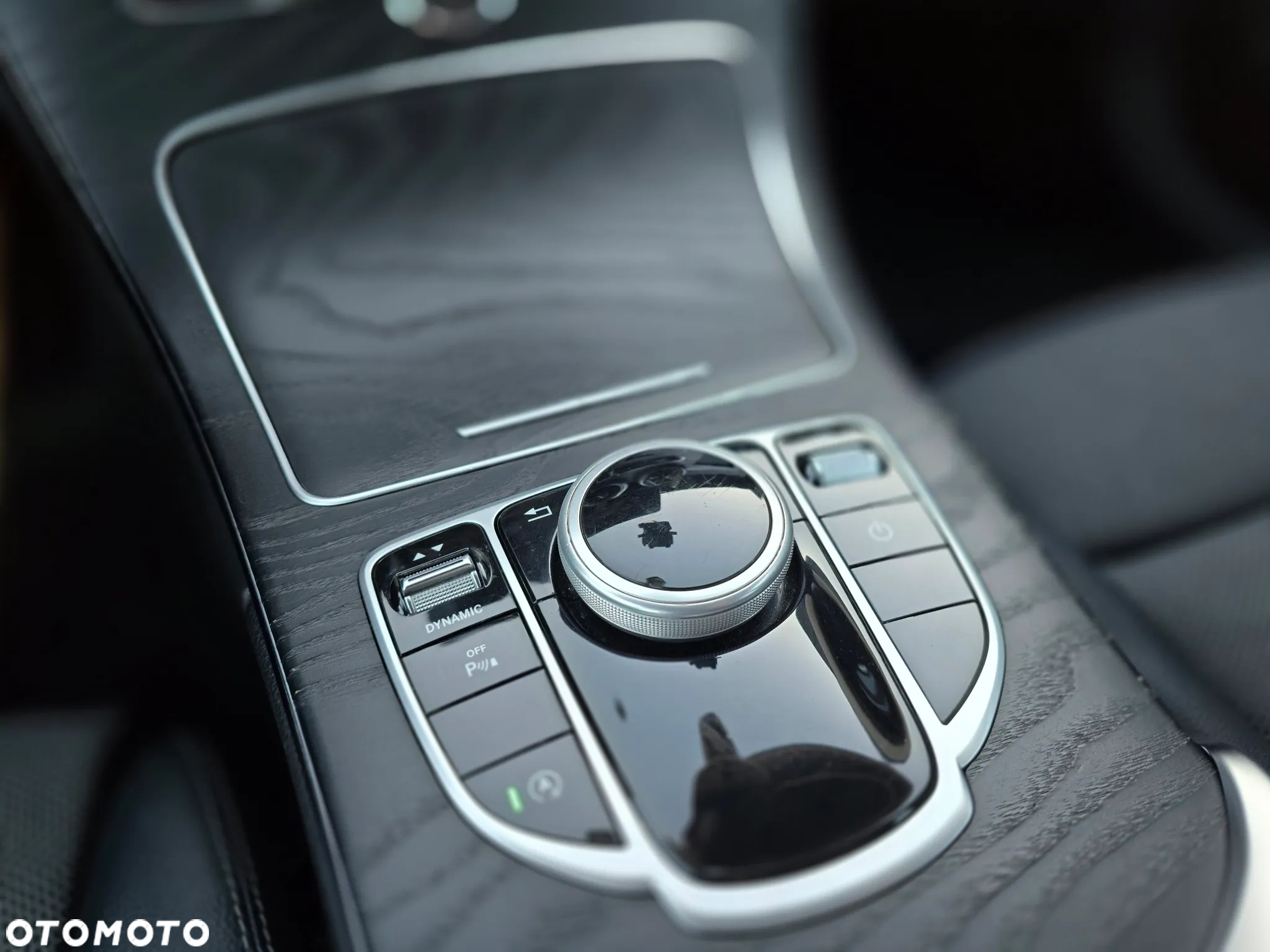 Mercedes-Benz Klasa C 200 (BlueTEC) d 7G-TRONIC - 22