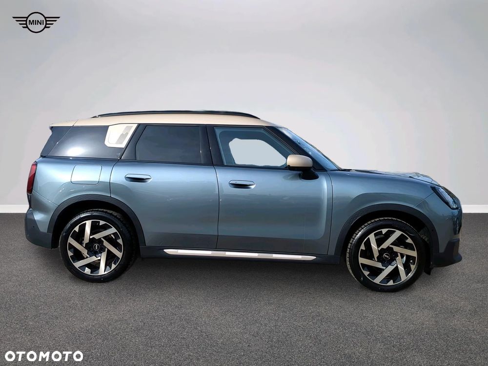 MINI Countryman C mHEV Linia Favoured - 6