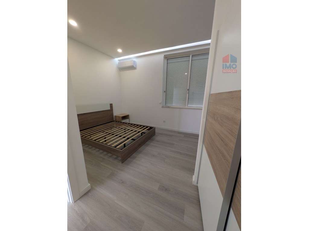 MAGNÍFICO APARTAMENTO T4 PARA ARRENDAMENTO AO QUARTO - Grande imagem: 5/15