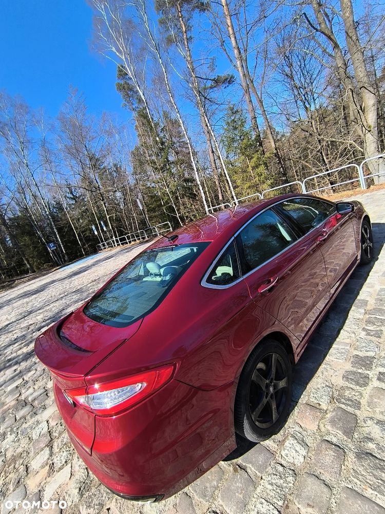 Ford Fusion - 14
