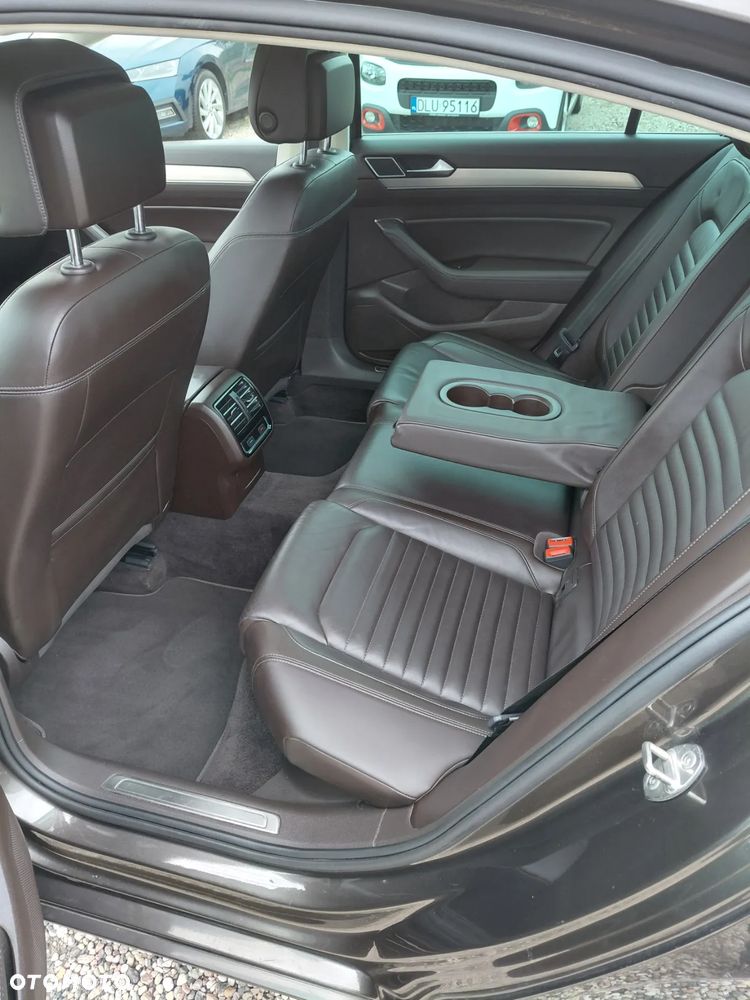 Volkswagen Passat 1.8 TSI BMT Highline DSG - 29