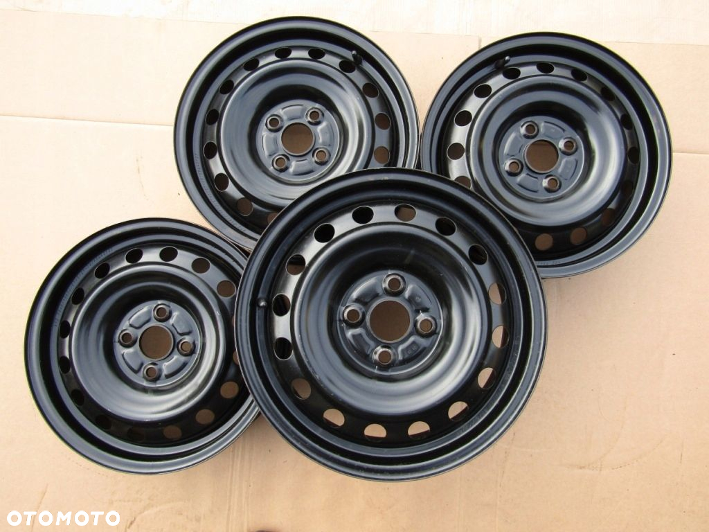 4x Felgi 15 Toyota Yaris II III IQ Hyundai i20 Getz Kia Rio I II III 5,5j 4x100 ET45 - 12