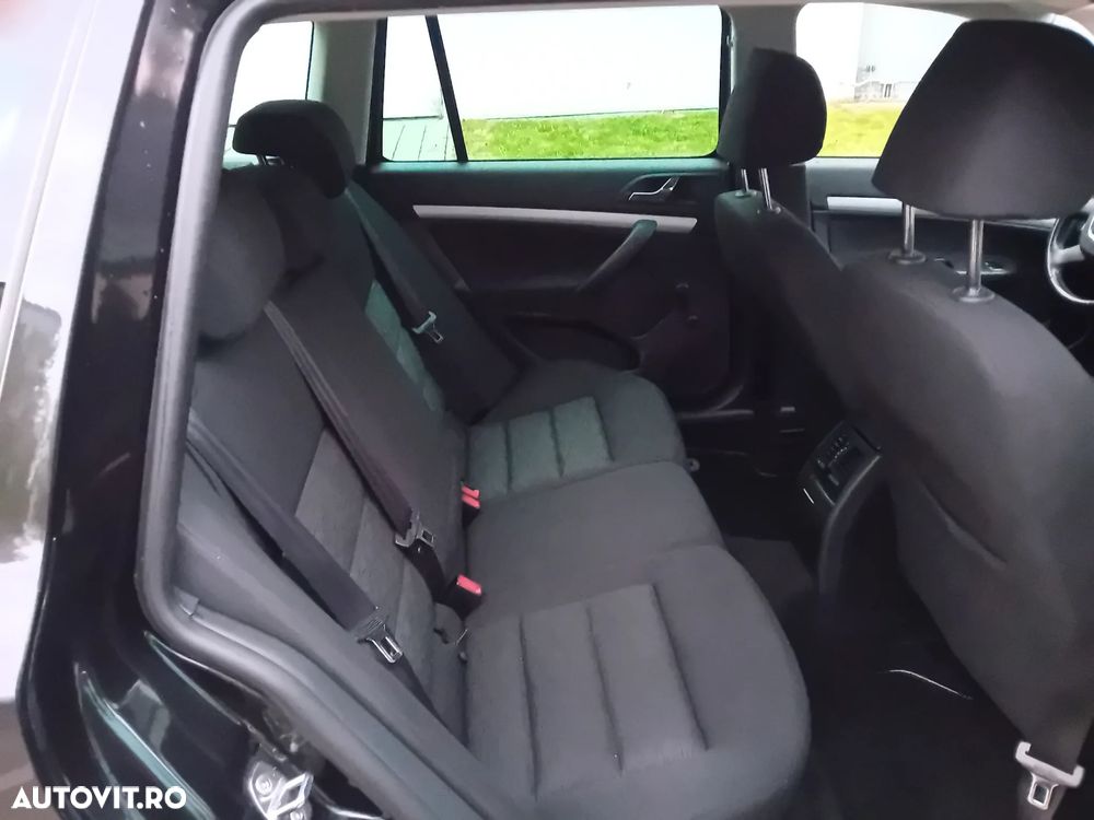 Skoda Octavia - 8