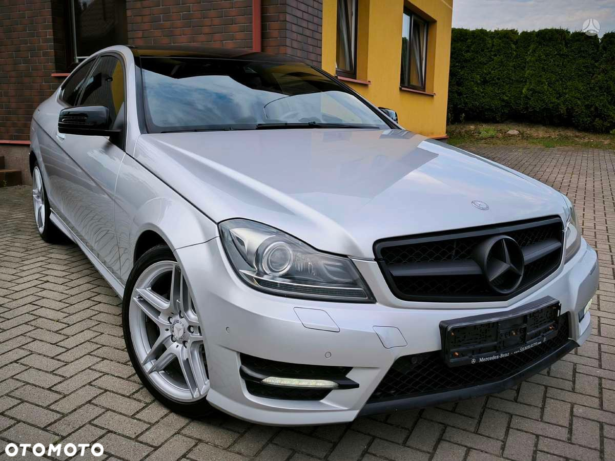 Mercedes-Benz Klasa C 180 Coupe BlueEFFICIENCY 7G-TRONIC Edition 1 - 2