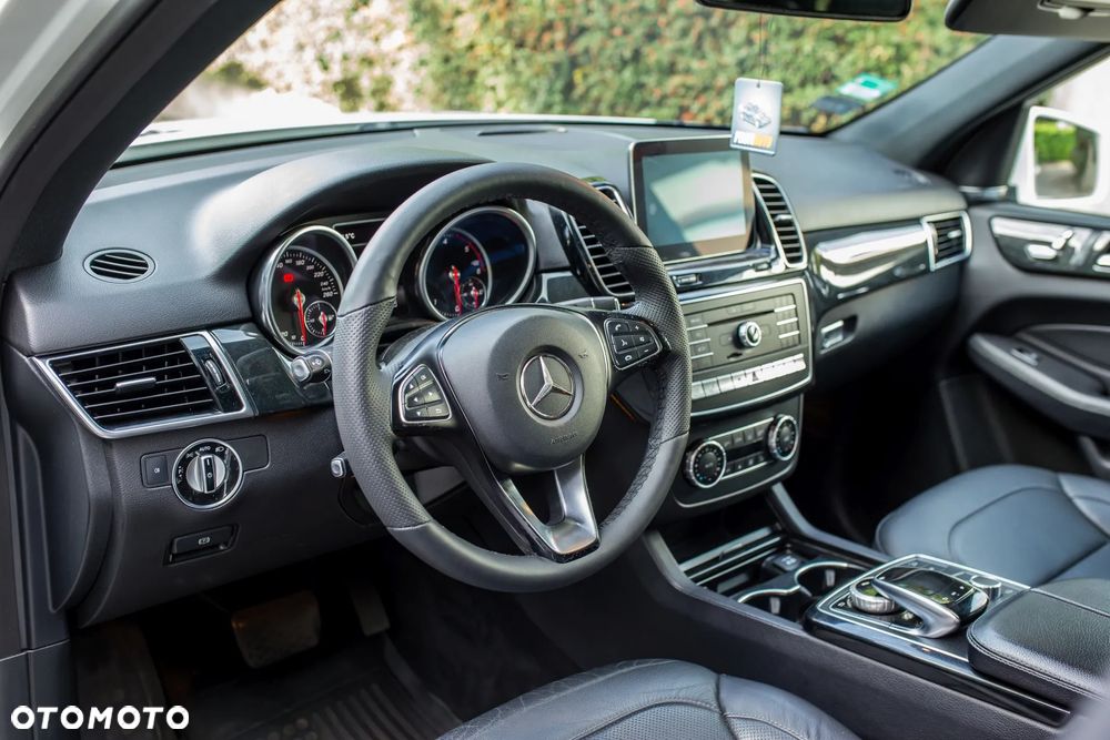 Mercedes-Benz GLE 350 d 4-Matic - 8