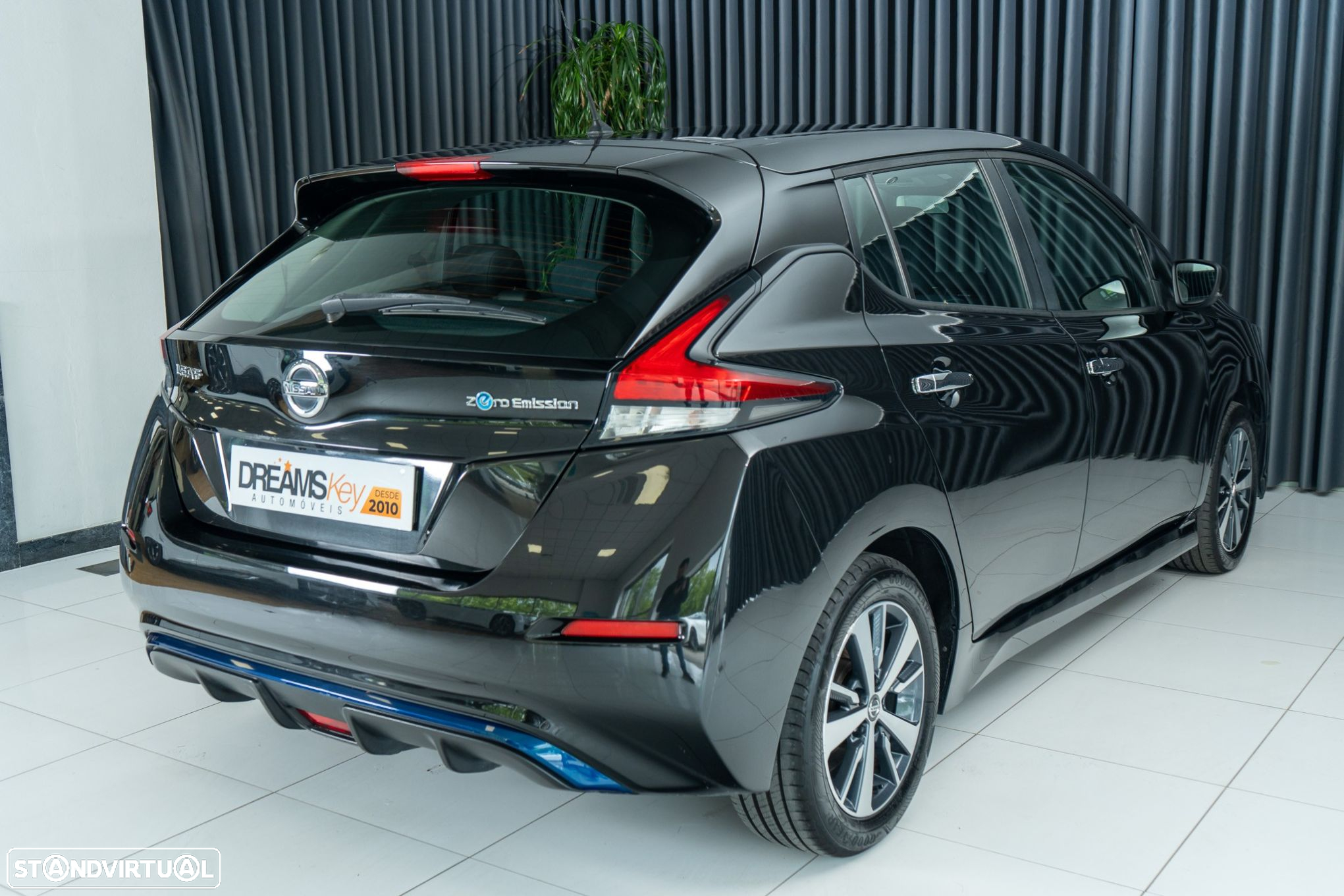 Nissan Leaf N-Connecta - 5