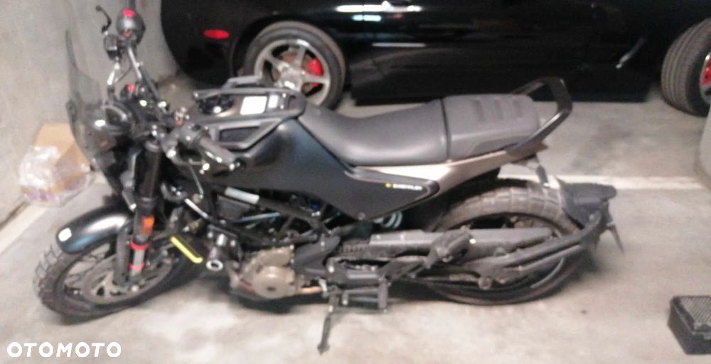 Husqvarna Svartpilen - 24