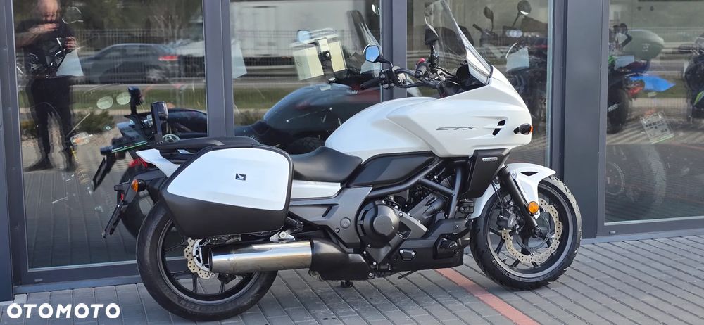 Honda CTX - 5
