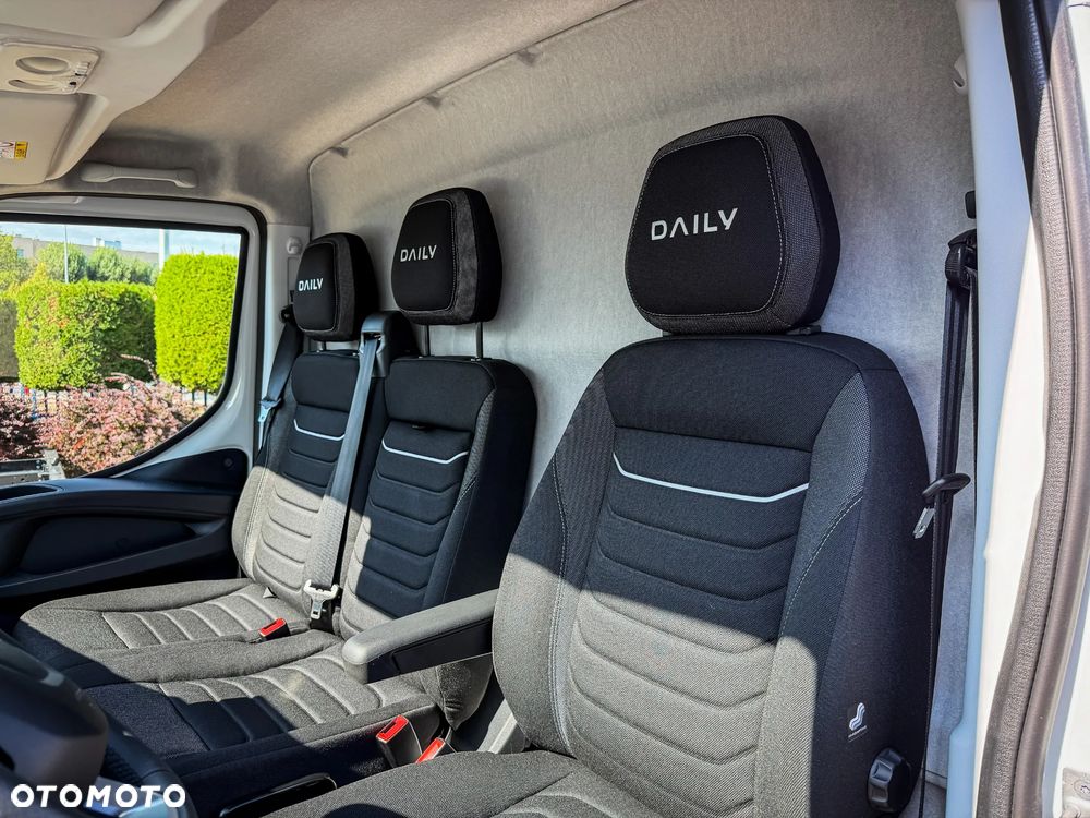 Iveco Daily 35S18HA8 V 3.0 Diesel 180 KM AT8 ZF L4H3 - 27