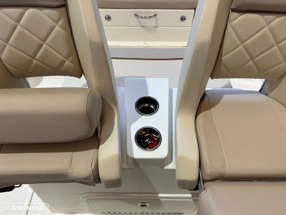 Quicksilver Activ 805 Open - 19