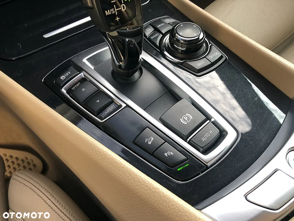 BMW 5GT 535d xDrive - 22
