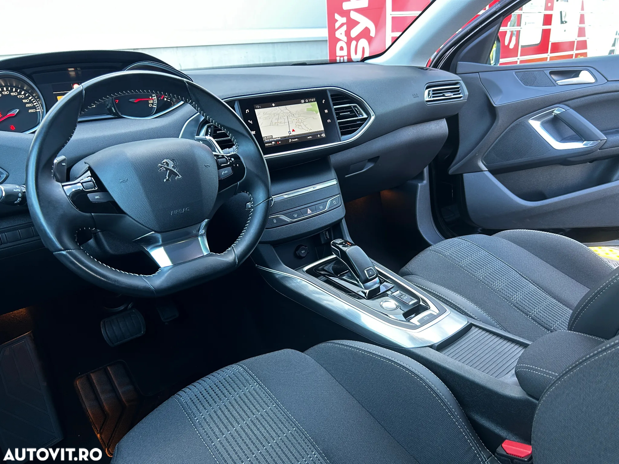 Peugeot 308 1.2L PureTech S&S EAT8 GT Pack - 17