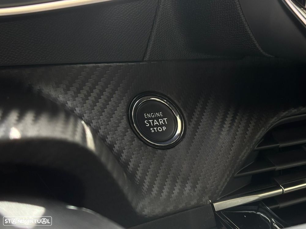 Peugeot e-2008 50 kWh GT - 28