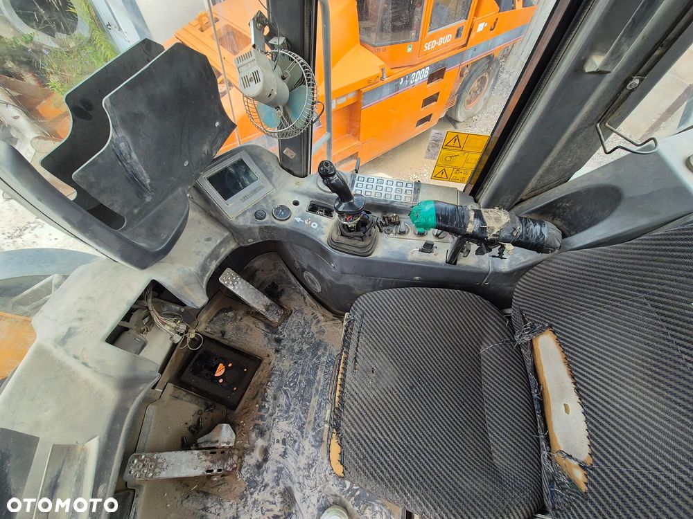 Liebherr 554 - 15