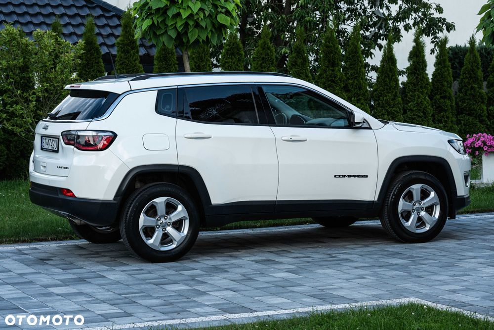 Jeep Compass - 8