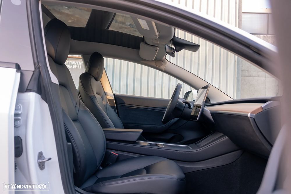 Tesla Model 3 Long Range Tração Integral - 36