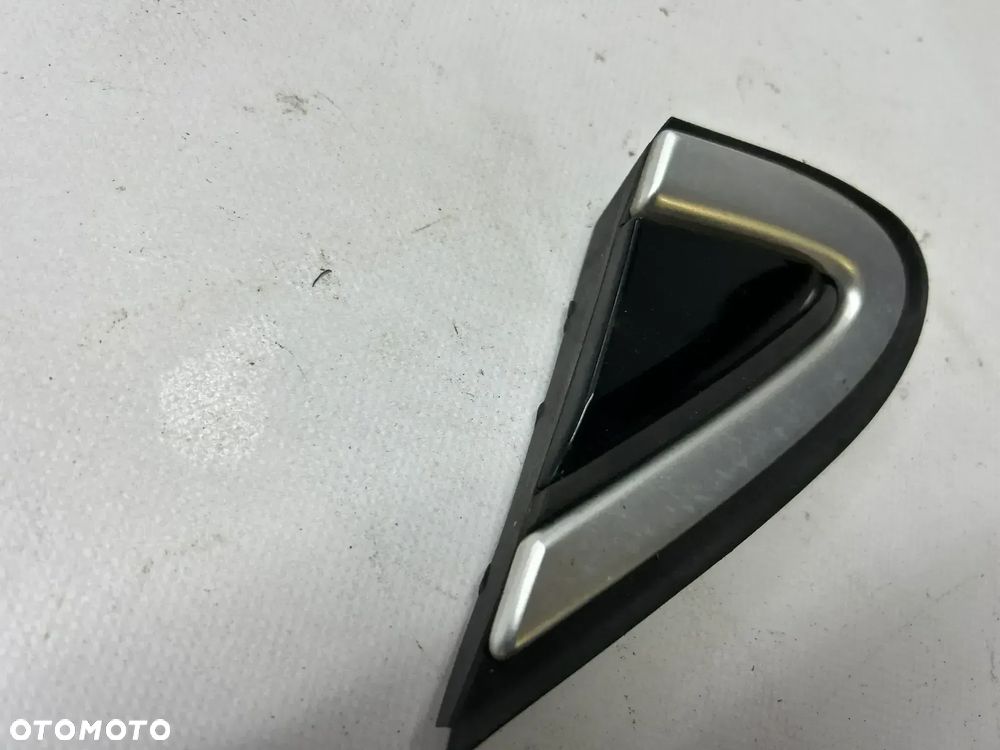 TRÓJKĄT OSŁONA BŁOTNIKA lewa VOLVO V40 II 2012-2018r 31349229 - 2