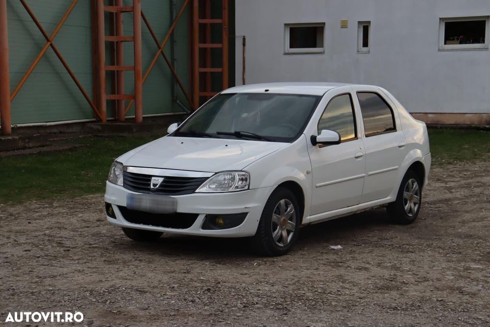 Dacia Logan 1.2 Laureate - 1