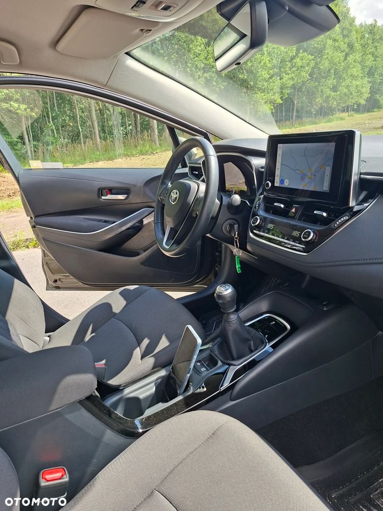 Toyota Corolla 1.5 Comfort - 16
