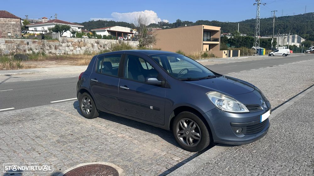 Renault Clio 1.6 16V ESP Edition Dynamique - 12
