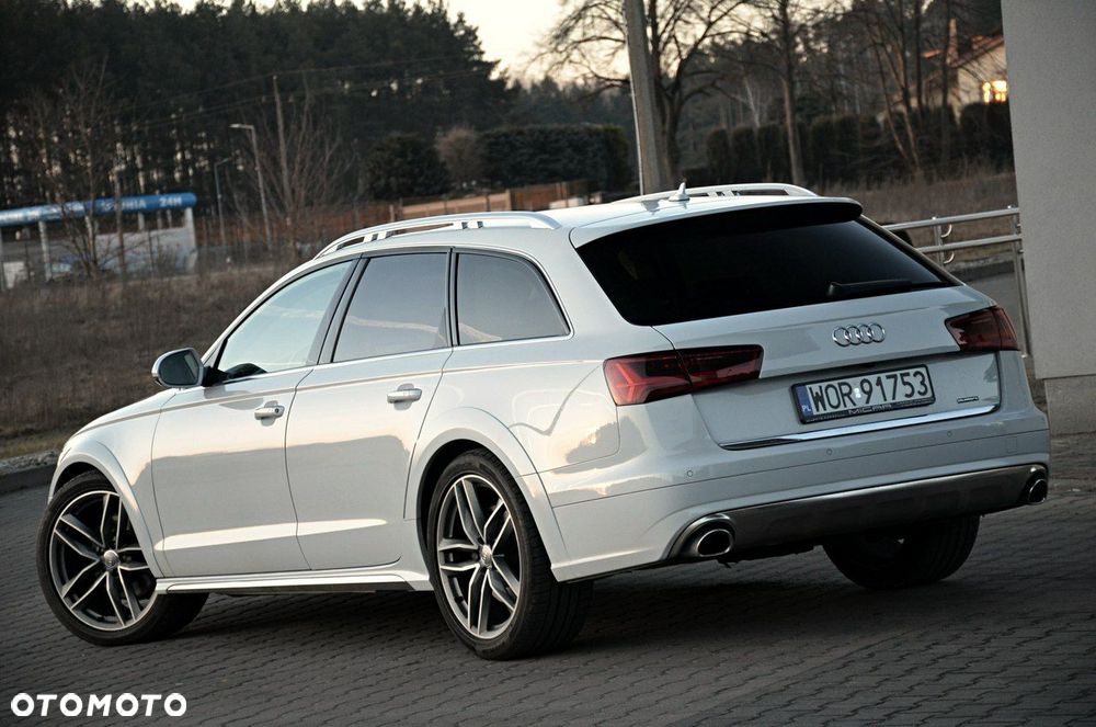 Audi A6 Allroad - 10
