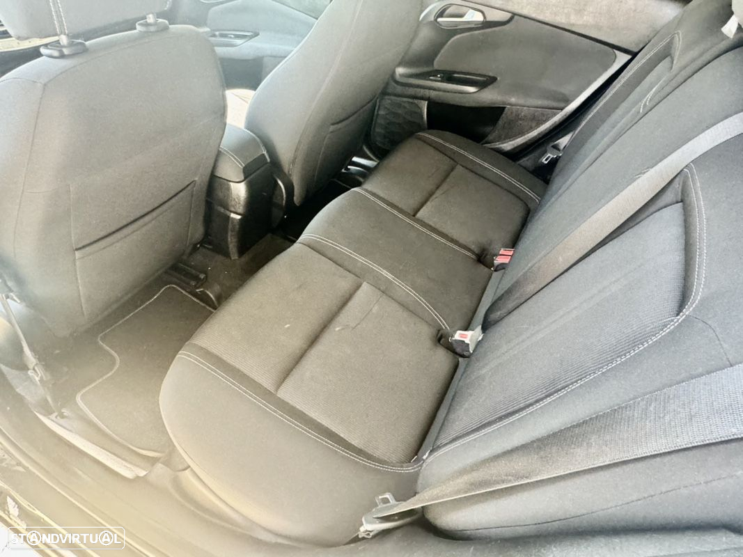 Fiat Tipo Station Wagon 1.6 M-Jet Lounge J17 - 9