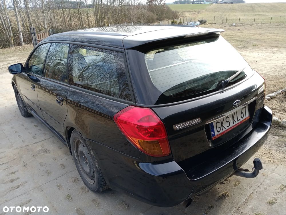 Subaru Legacy 2.5 4WD - 3