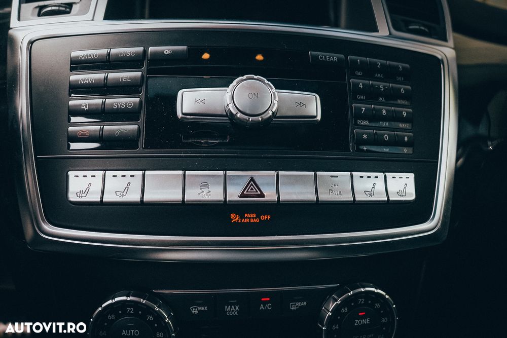 Mercedes-Benz GL - 14