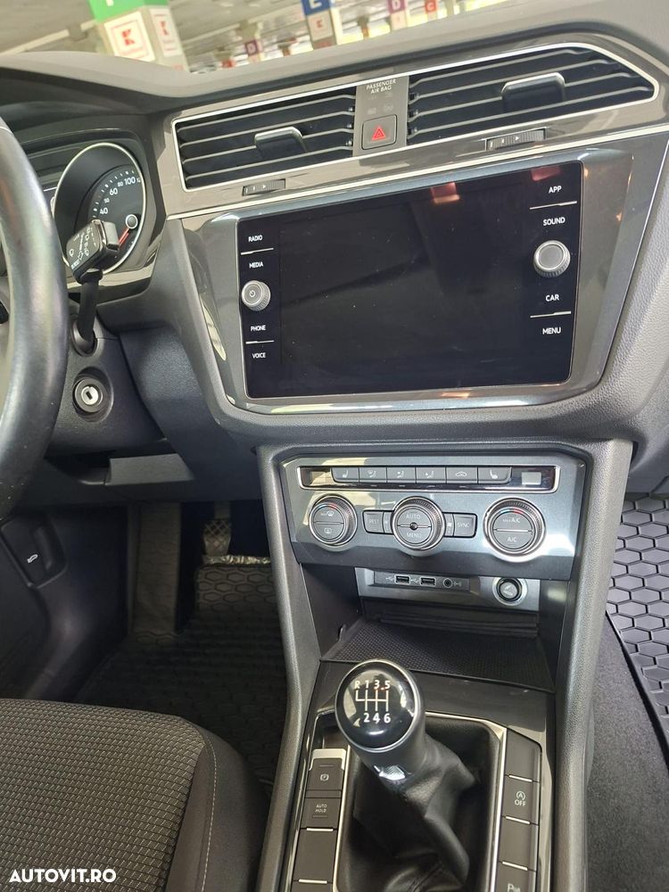 Volkswagen Tiguan ver-1-5-tsi-trendline - 11