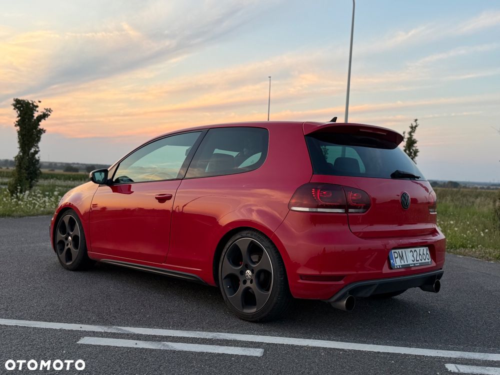 Volkswagen Golf GTI 2.0 TSI OPF Performance - 3