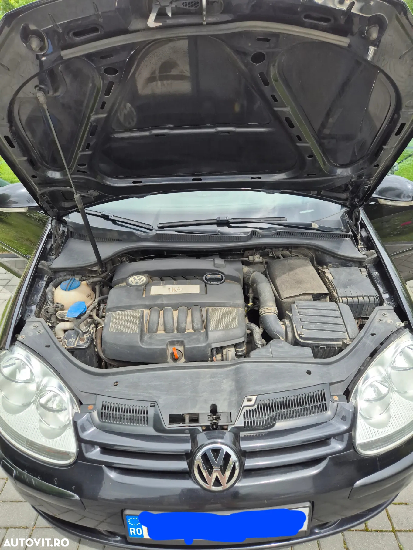 Volkswagen Golf - 11