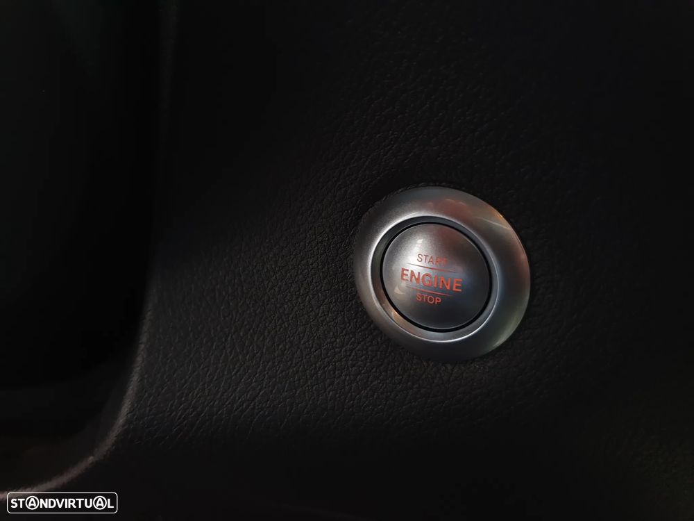 Mercedes-Benz X 250 Aut. PURE - 23