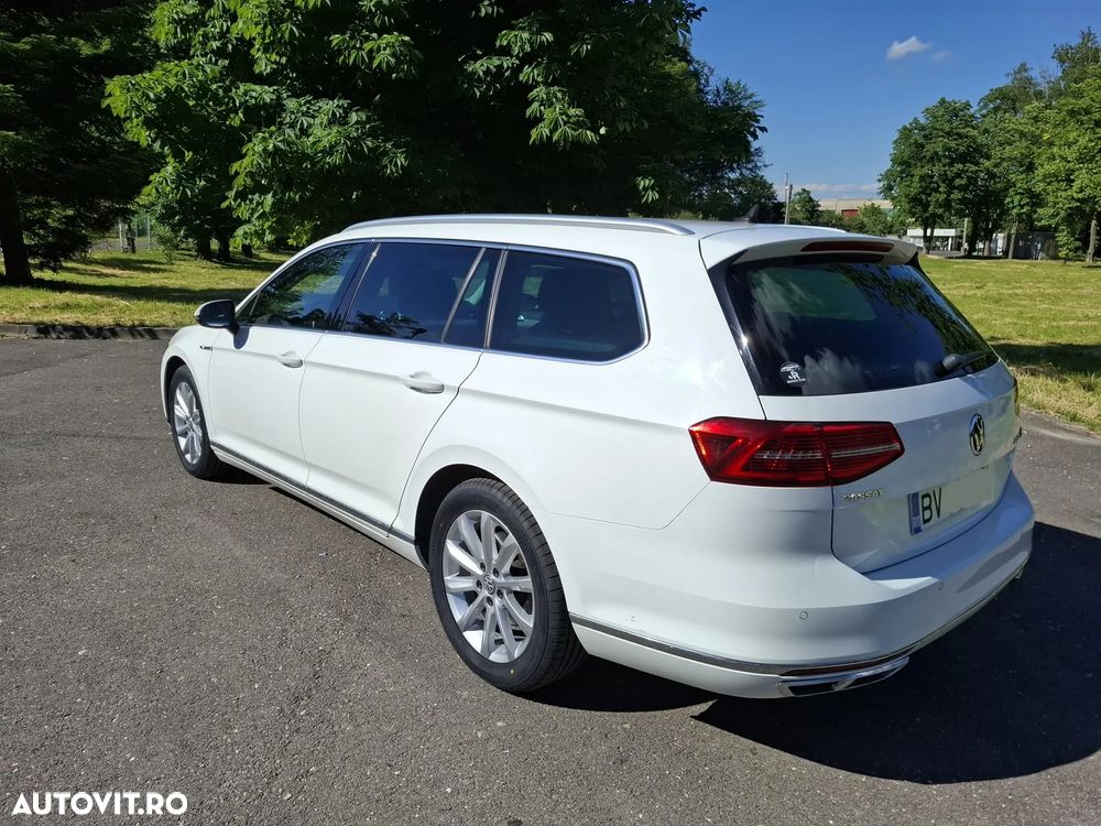 Volkswagen Passat 2.0 TDI DSG (BlueMotion Technology) Highline - 6