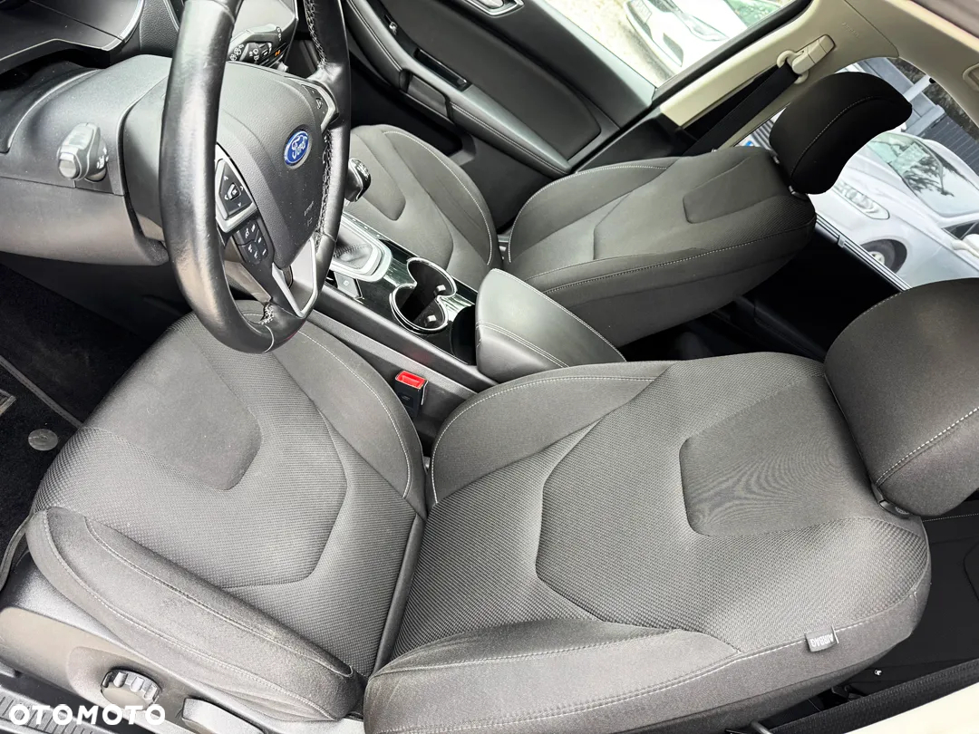 Ford S-Max 2.0 TDCi Titanium - 19