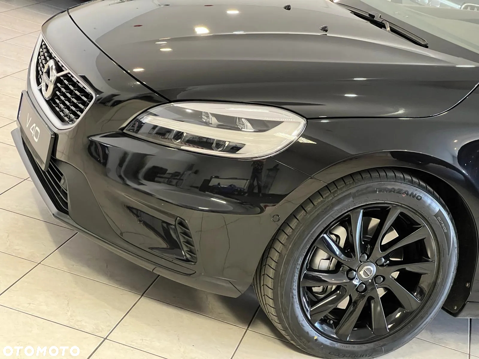 Volvo V40 D3 Geartronic RDesign - 33