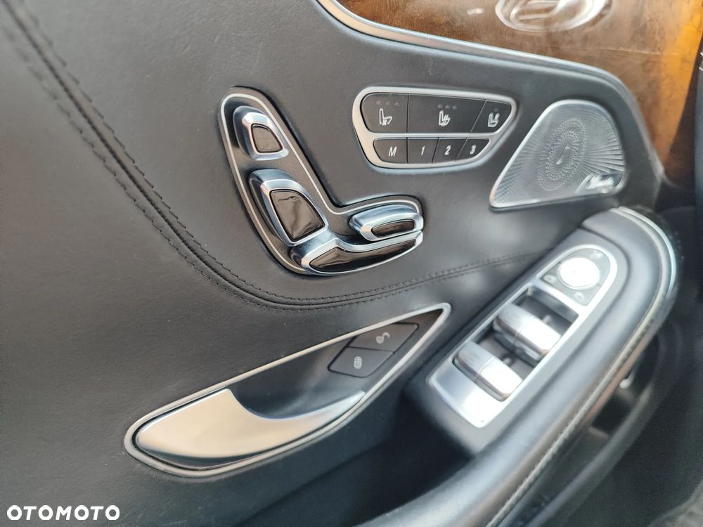 Mercedes-Benz Klasa S 500 Coupe 4-Matic 7G-TRONIC - 28