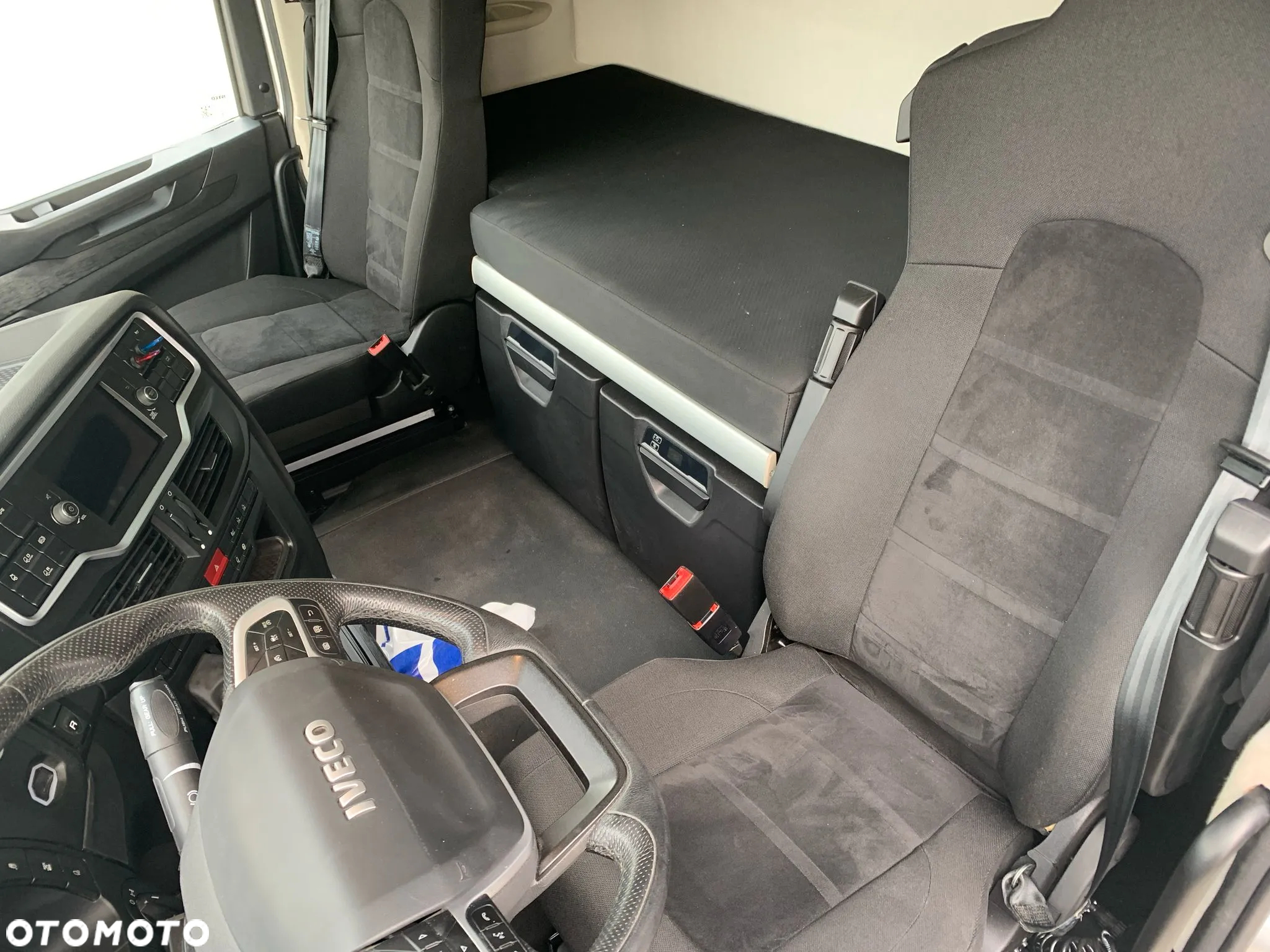 Iveco S-WAY 4x4H EURO6 - 22