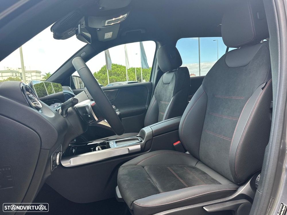 Mercedes-Benz GLB 180 d AMG Line - 3