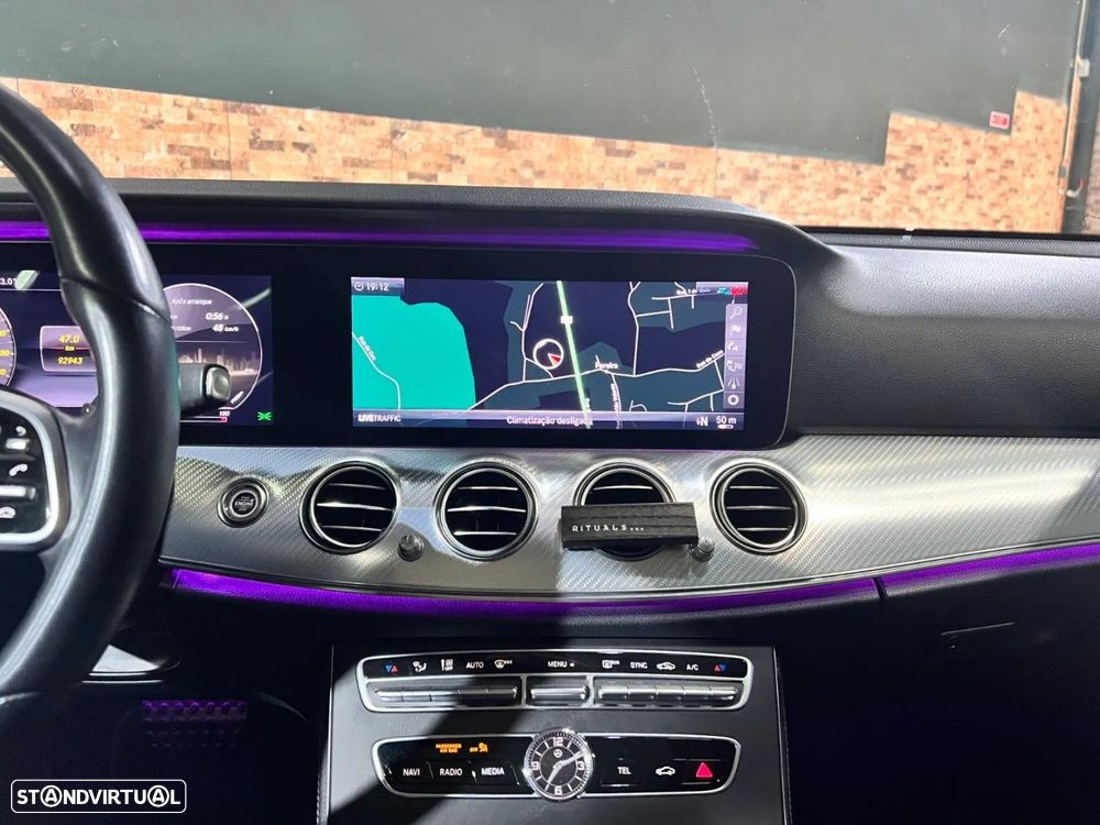 Mercedes-Benz E 200 Avantgarde Auto — fotografia 15