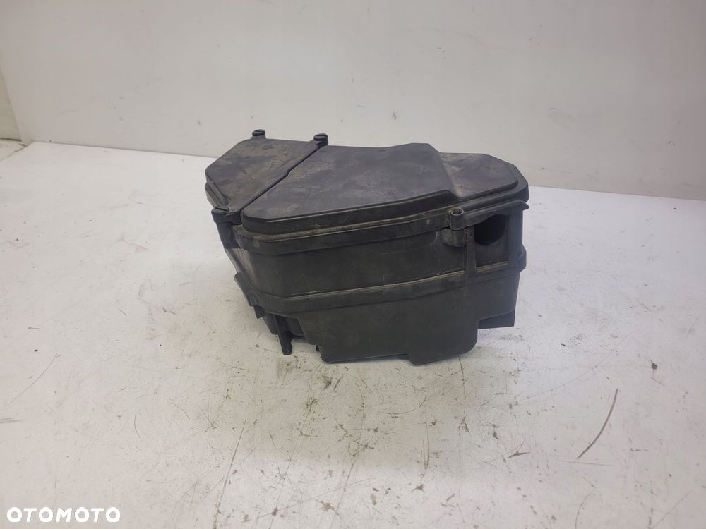 SKRZYNKA BEZPIECZNIKÓW AUDI Q7 4L 7L0907355A - 2